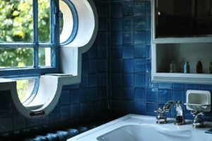 bathroom cleaning tips